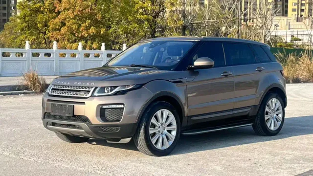 Land Rover Evoque 240PS SE Smart Shine Edition