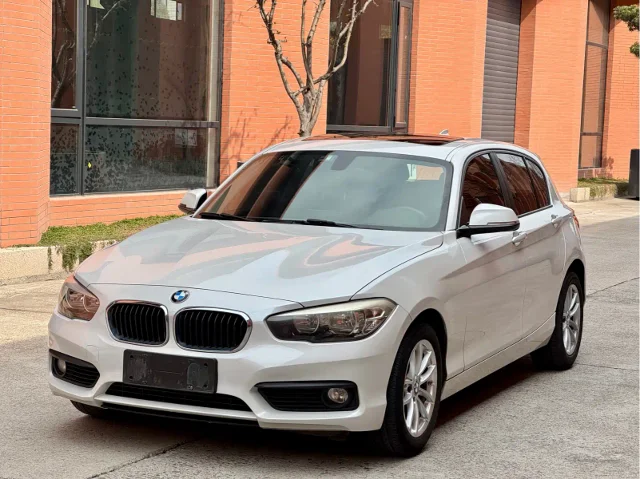 BMW 1 Series (Import) 118i Leading Type