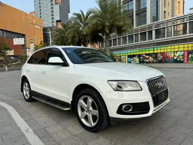 Audi Q5 40 TFSI Progressive Type