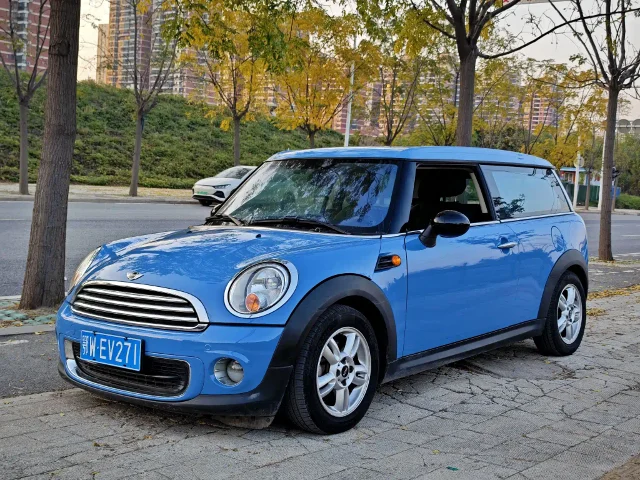 MINI Clubman 1.6L ONE