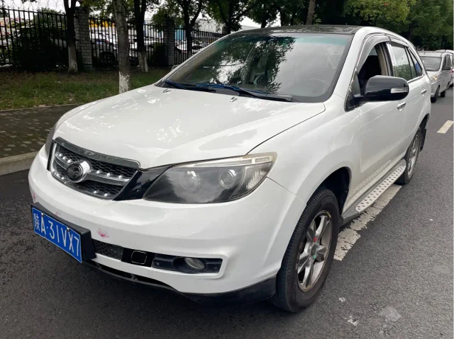 BYD S6 2.0L Manual Luxury Type