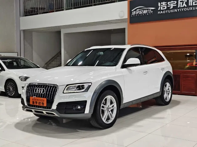 Audi Q5 Plus 40 TFSI Tech Type