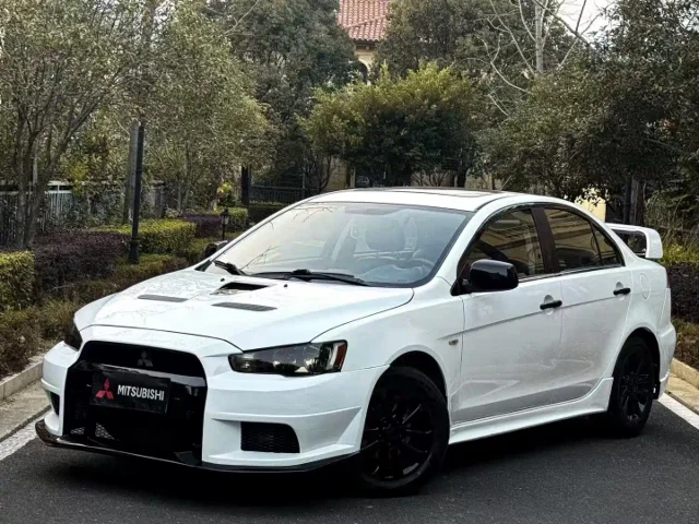 Mitsubishi Lancer EX Fashion Edition 1.8L CVT Luxury Type