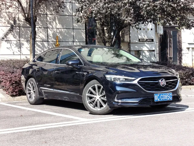 Buick LaCrosse 28T Elite Type