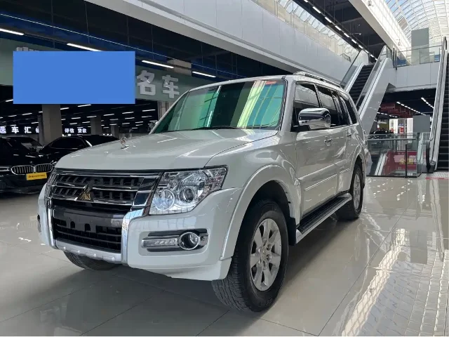 Mitsubishi Pajero (Import) 3.0L Auto Standard Edition