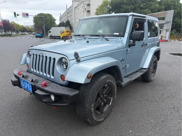 Jeep Wrangler 3.6L Rubicon 2-door Edition