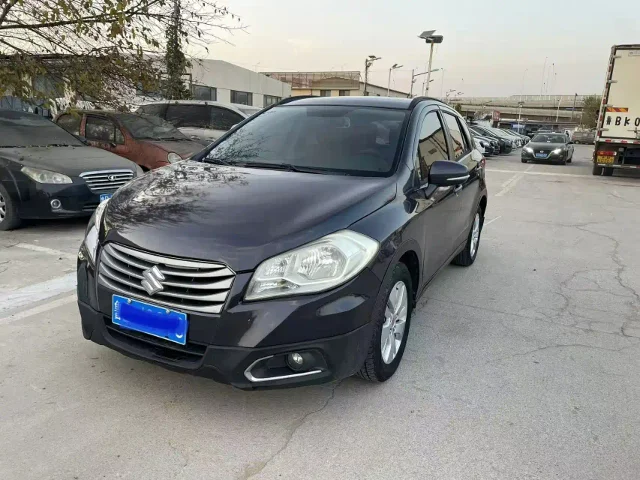 Suzuki S-Cross 1.6L CVT 2WD Progressive Type
