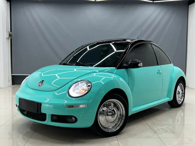 Volkswagen Beetle 2.0 BlackOrange Comfort Edition