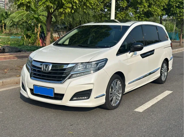 Honda Elysion 2.4L Comfort Edition