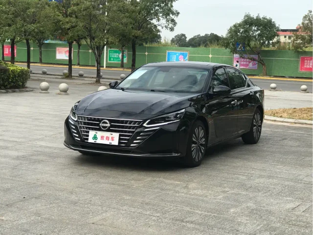 Nissan Teana 2.0L XL-Upr Premium Enjoy Edition