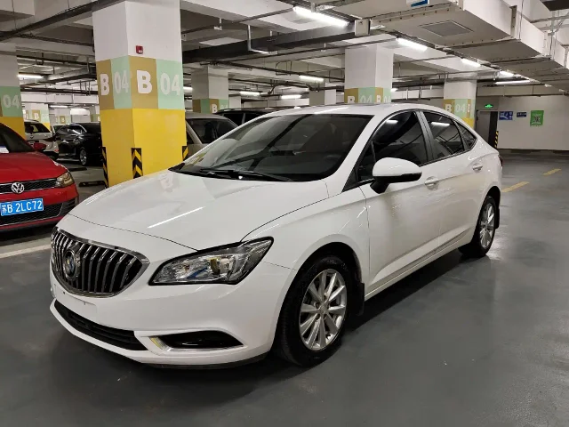 Buick Verano Sedan 20T DCT Leading Type
