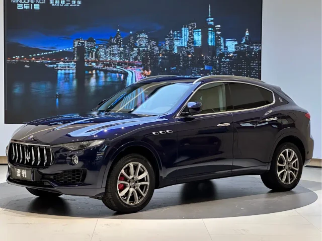 Maserati Levante 3.0T Standard Type
