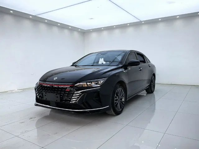 Aeolus Yixuan MAX 1.5T Super Handsome Trend Dad Edition