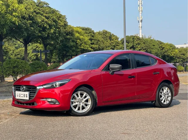 Mazda 3 Axela Sedan 1.5L Auto Luxury Type China V