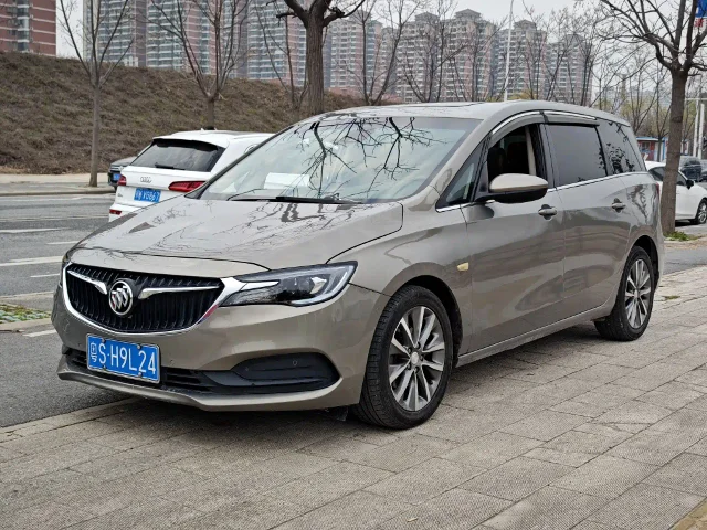 Buick GL6 18T 6 seats Premium Type