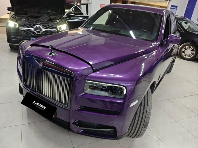 Rolls-Royce Cullinan Black Badge