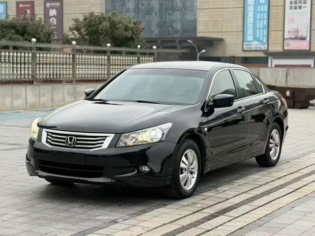 Honda Accord 2.0L EX Navi