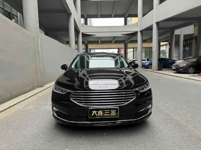 Ford Taurus EcoBoost 245 Vignale Premium Enjoy Edition
