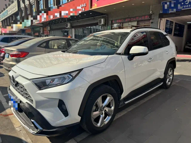 Toyota RAV4 2.0L CVT 2WD Elegant Edition