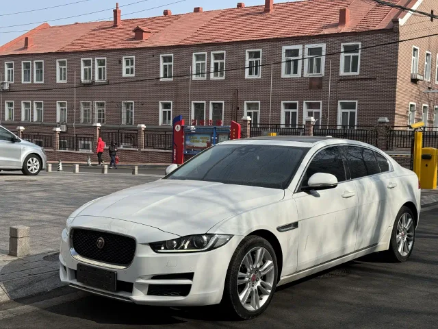 Jaguar XEL 2.0T 200PS Premium Edition