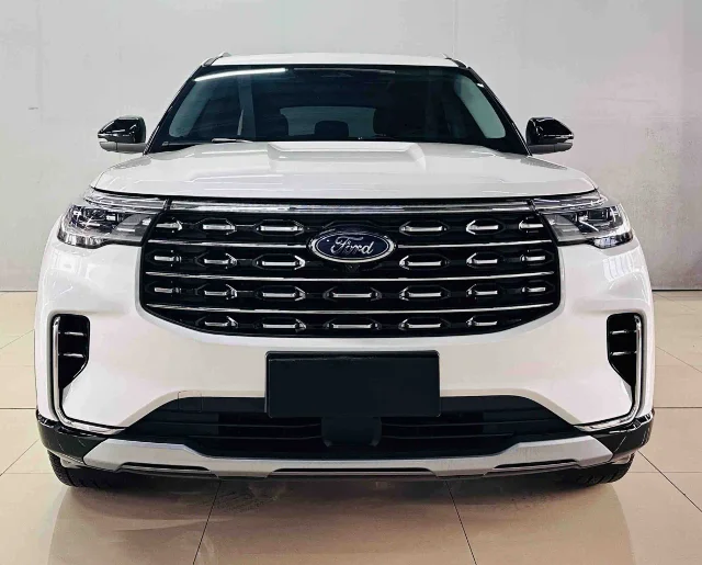 Ford Explorer 2.3T EcoBoost 4WD Cross Edition 5 seats