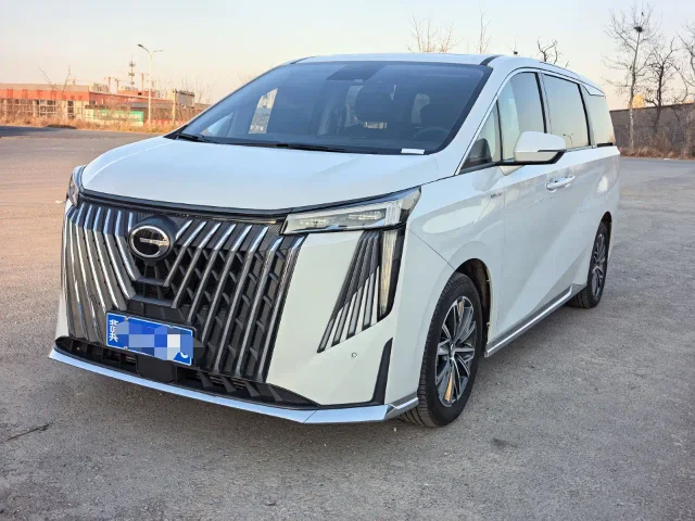 GAC Motor M8 Grand Master Series 400T Premium Edition