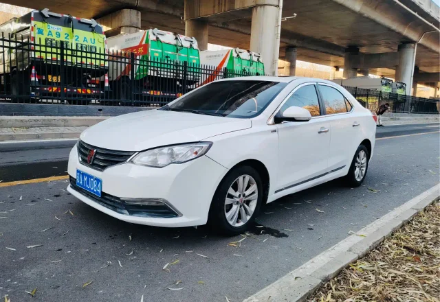 Roewe 360 1.5L Auto Luxury Edition