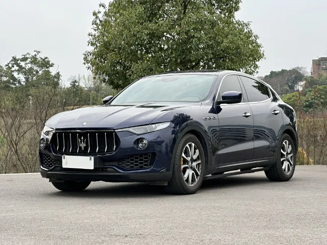 Maserati Levante 3.0T Standard Type