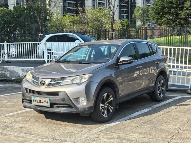 Toyota RAV4 2.0L CVT 2WD Elegant Edition