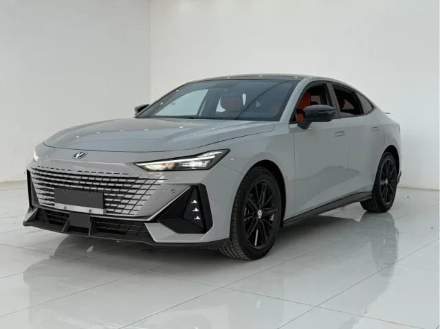 Changan UNI-V 1.5T Sport Edition