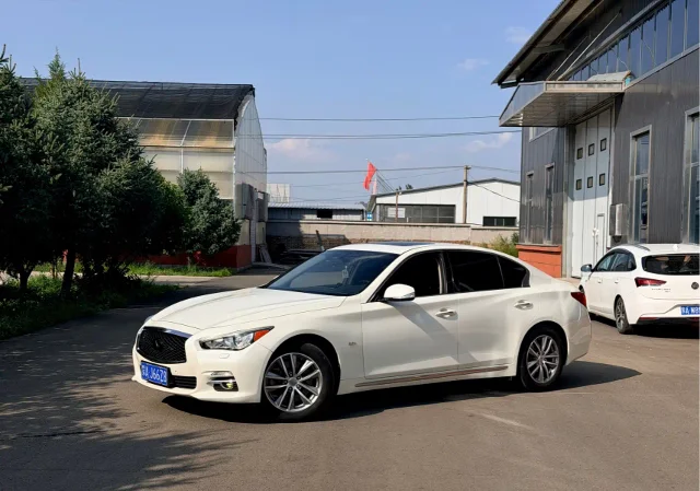 Infiniti Q50L 2.0T Luxury Edition