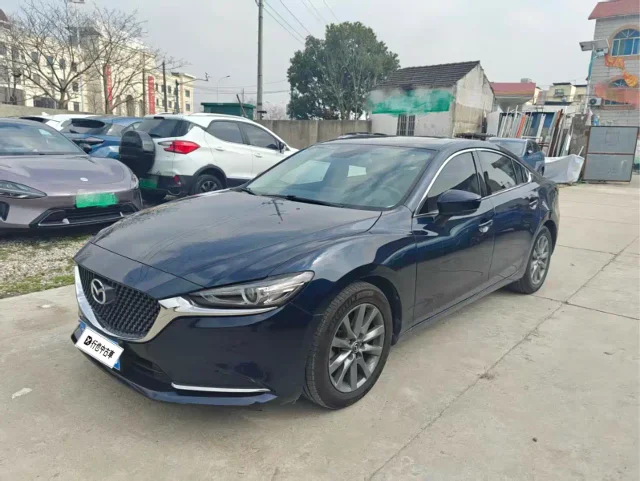 Mazda Atenza 2.0L Blue Sky Luxury Edition