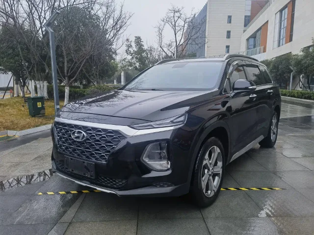 Hyundai Santa Fe 380 TGDi Auto 2WD GLS Luxury Edition