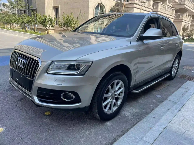 Audi Q5 40 TFSI Progressive Type