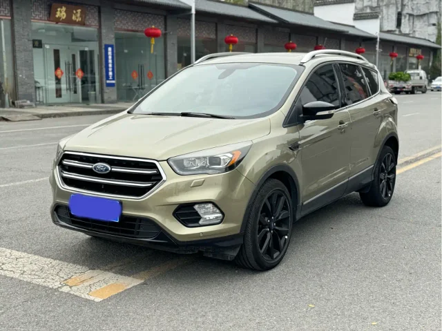 Ford Kuga EcoBoost 245 4WD Sport Type