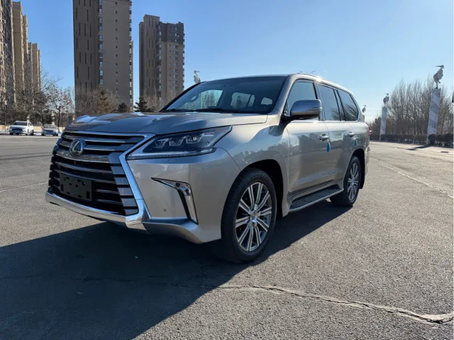 Lexus LX 570 Premium Luxury Edition
