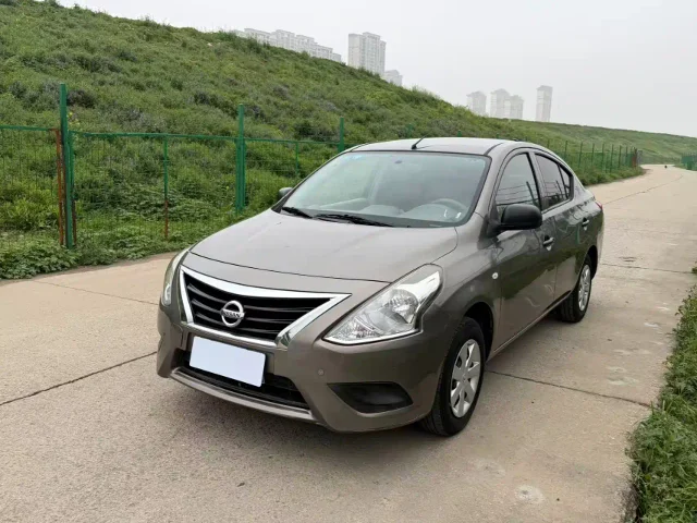 Nissan Sunny 1.5XE CVT Leading Edition