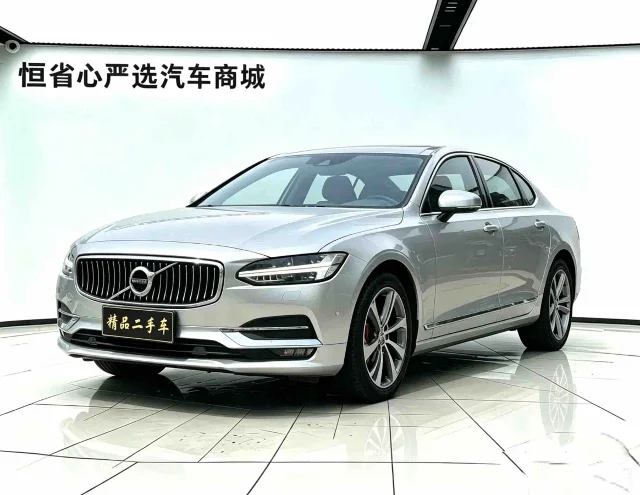 Volvo S90 T4 Smart Vision Edition