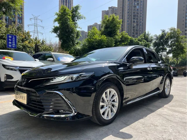 Toyota Camry 2.0G Luxury Edition
