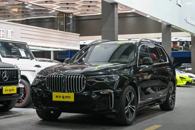 BMW X7 xDrive40i Premium Type M Sport Package