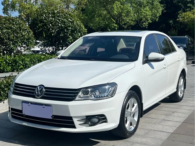 Volkswagen Bora 1.6L Auto Comfort Type