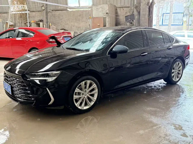 Buick Regal 28T Vertical Enjoy Edition