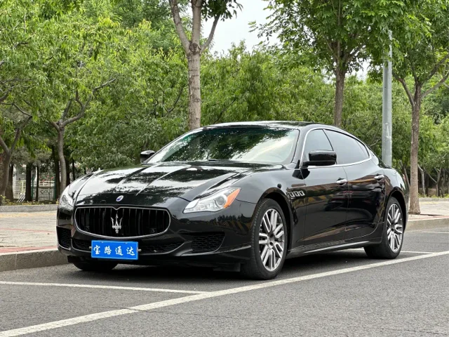 Maserati Quattroporte 3.0T Standard Type