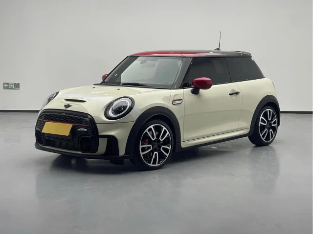 MINI JCW 2.0T JOHN COOPER WORKS Pat Moss Commemorative Edition
