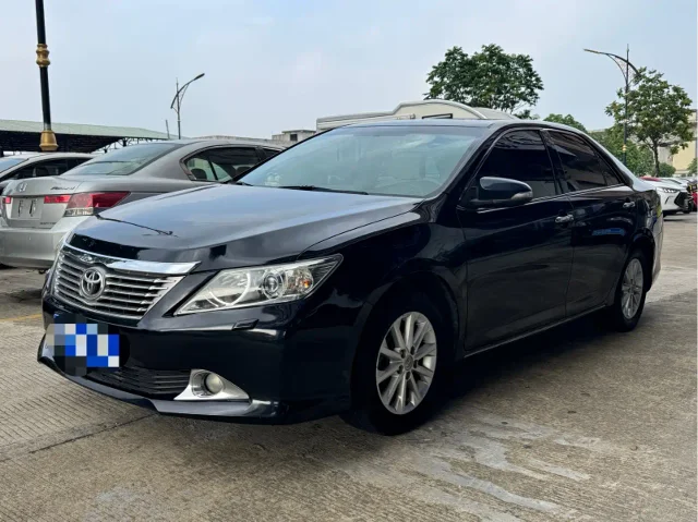 Toyota Camry 2.0G Luxury Edition