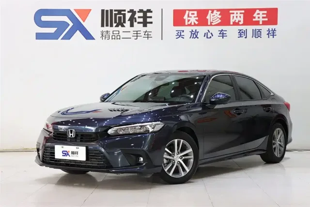 Honda Civic 240TURBO CVT Dynamic Momentum Edition