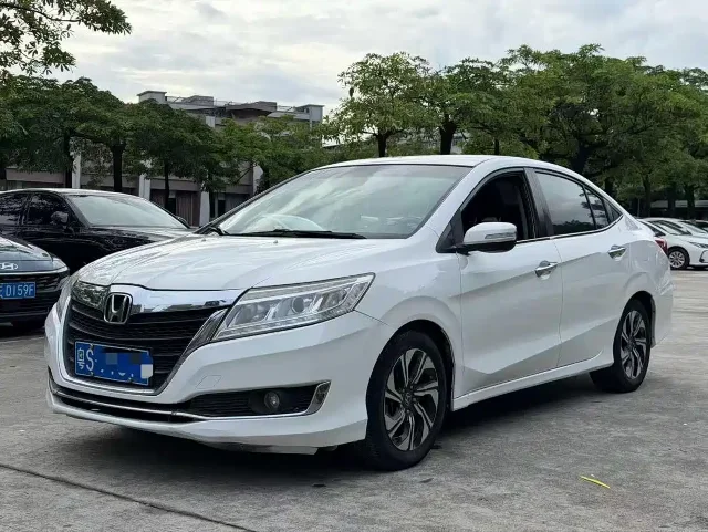 Honda Crider 1.8L CVT Comfort Special Edition