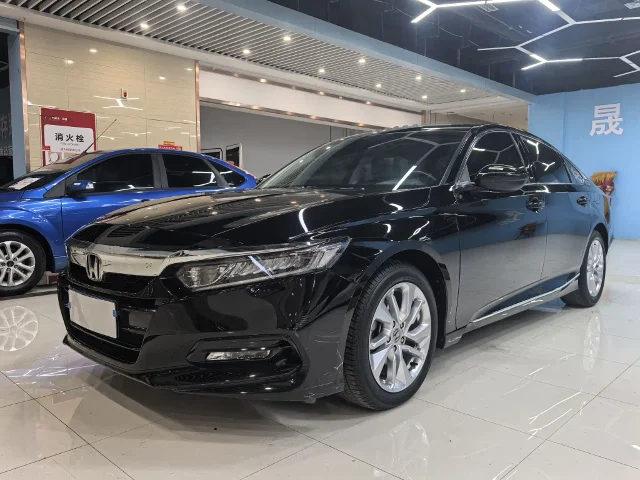 Honda Accord 260TURBO Elite Edition China VI