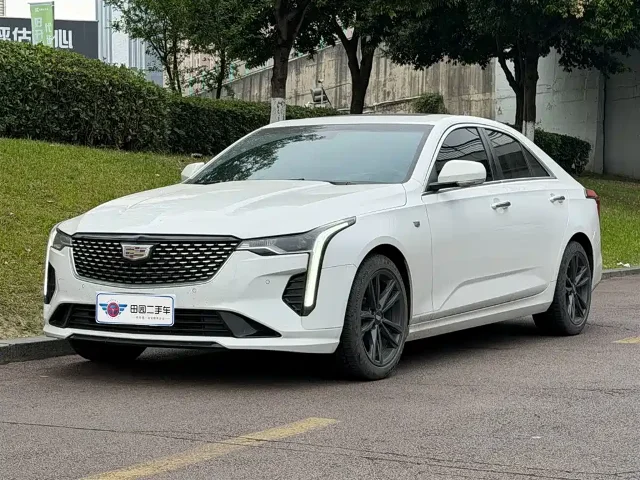 Cadillac CT4 28T Luxury Type