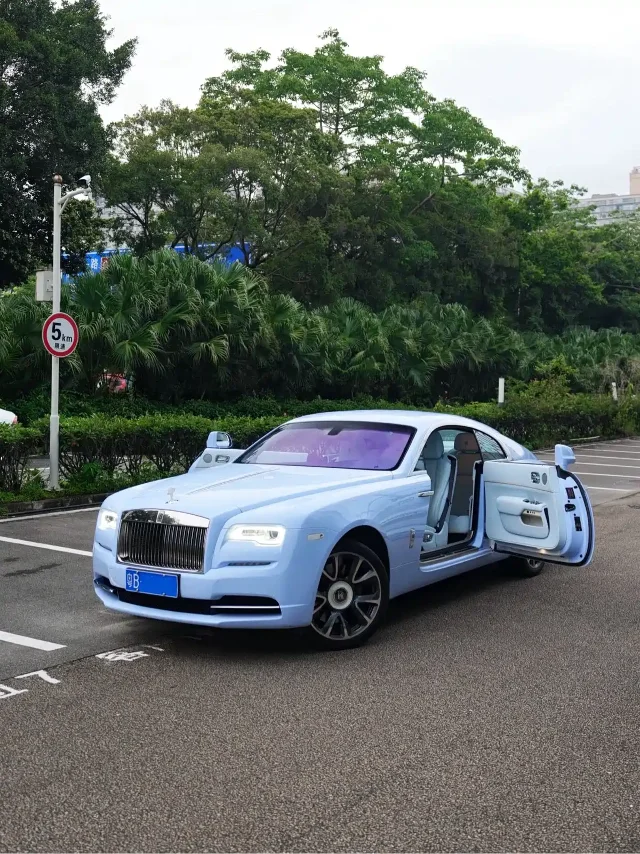 Rolls-Royce Wraith 6.6T Standard Type